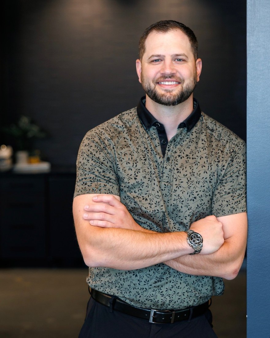 Shane Manor, Branch Sales Manager with Fairway Home Mortgage in Altoona, Wisconsin and Eden Prairie, Minnesota